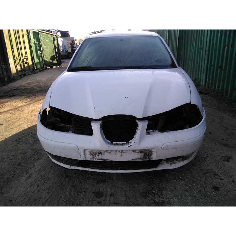 seat ibiza (6l1) del año 2004