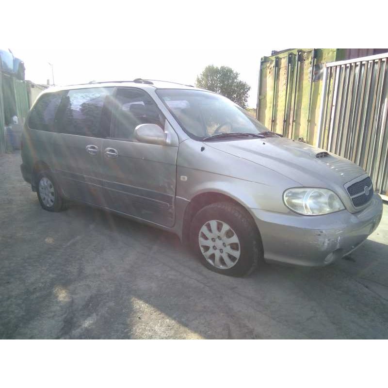 kia carnival ii del año 2003
