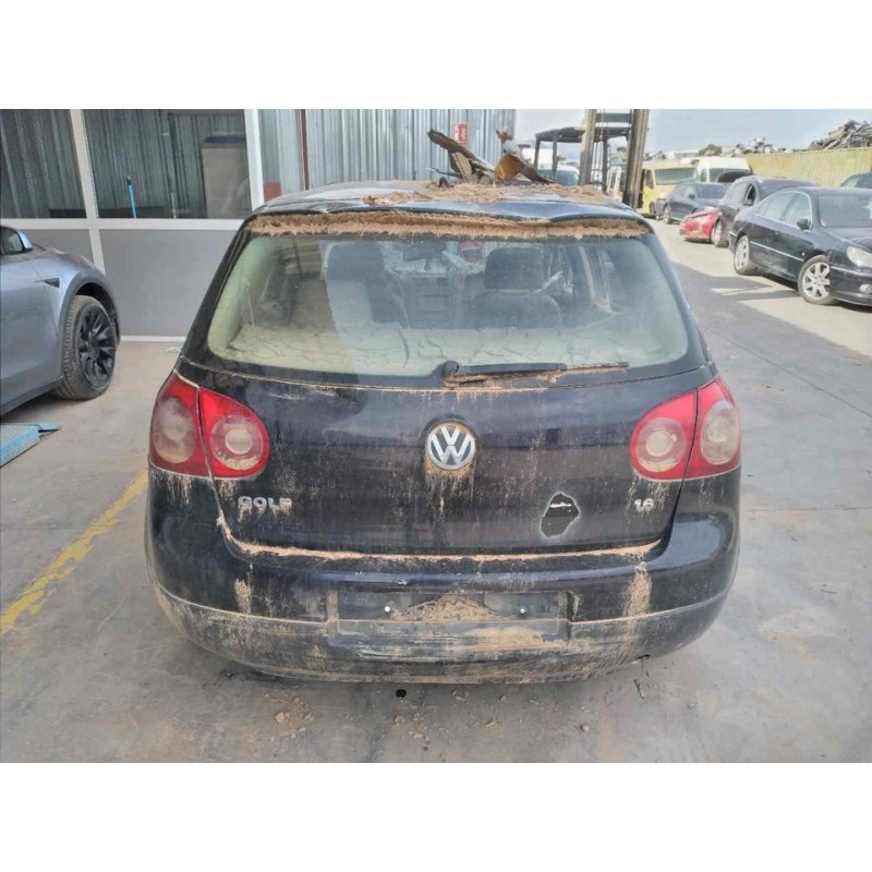 volkswagen golf v berlina (1k1) del año 2006