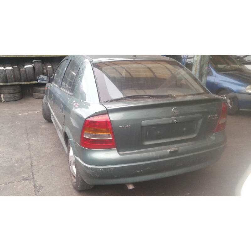 opel astra g berlina del año 1998