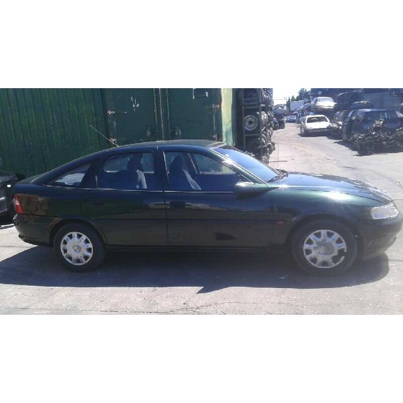 opel vectra b berlina del año 1997
