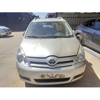 TOYOTA COROLLA VERSO (R1)
