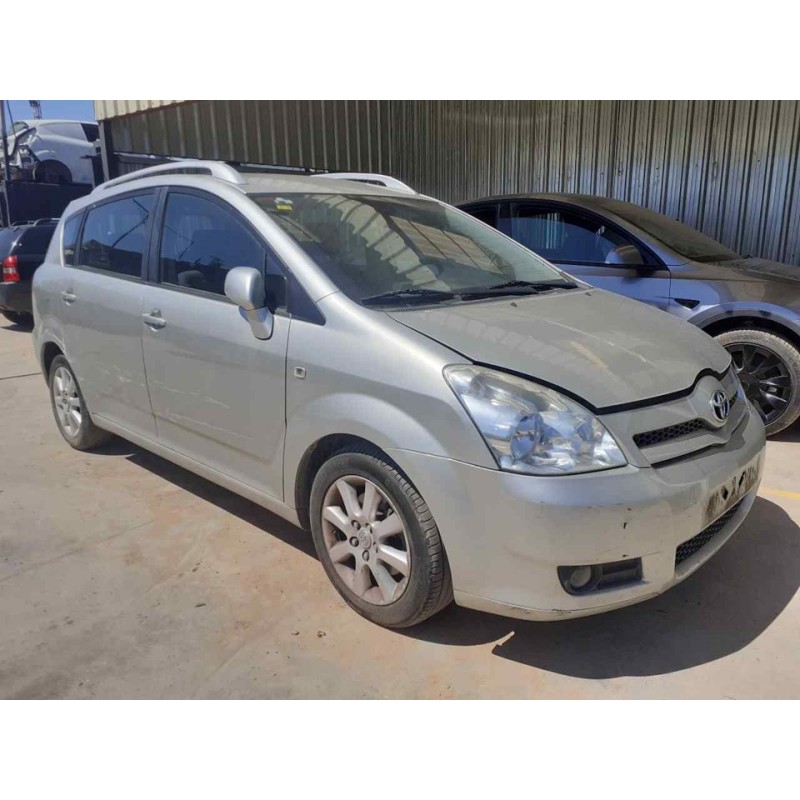 toyota corolla verso (r1) del año 2006