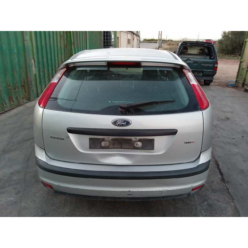 ford focus berlina (cap) del año 2006