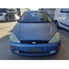 ford focus berlina (cak) del año 2001