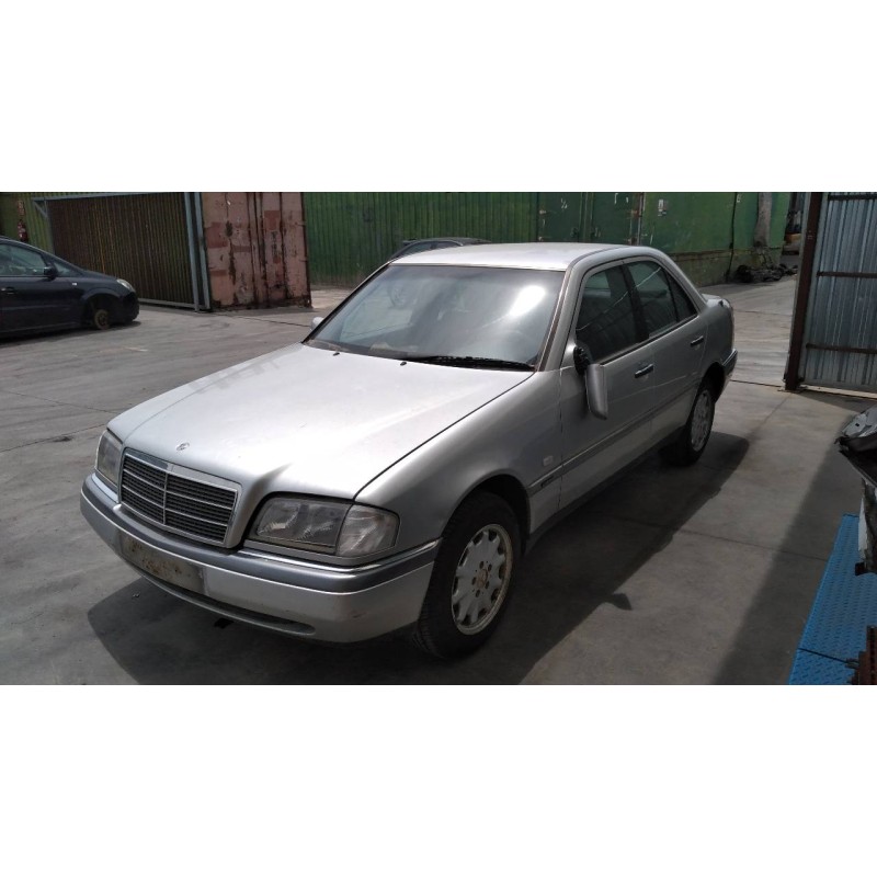 mercedes-benz clase c (w202) berlina del año 1997