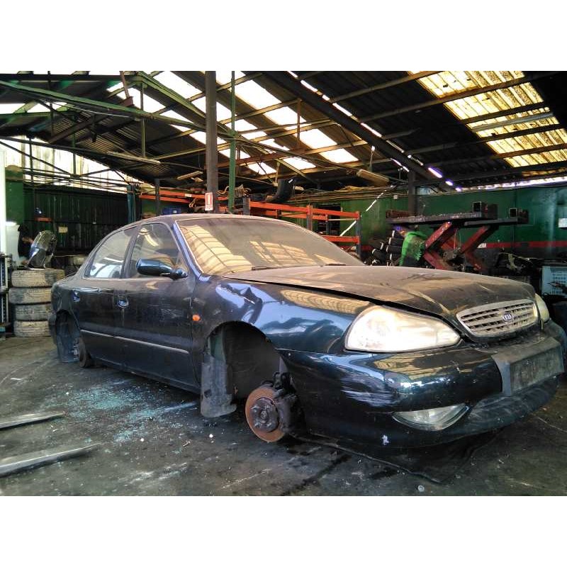 kia clarus del año 2000