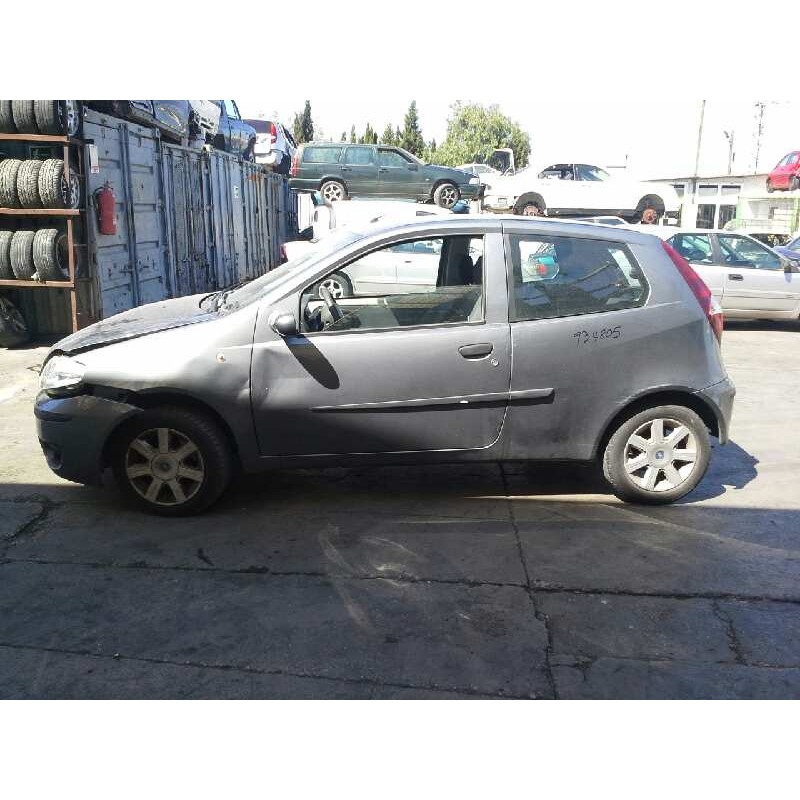 fiat punto berlina (188) del año 2004