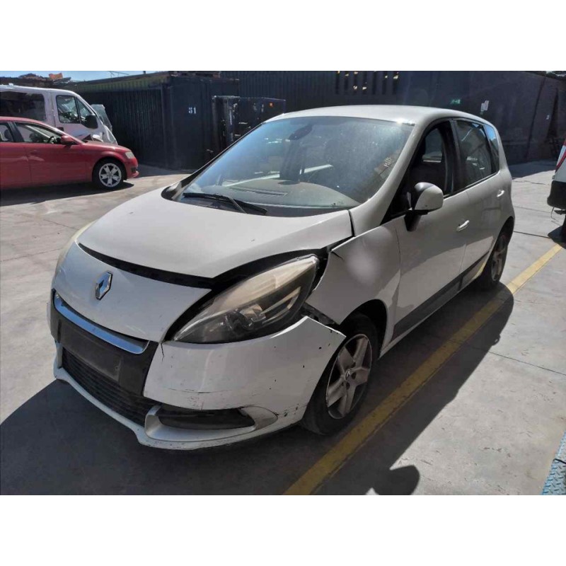 renault scenic iii del año 2013