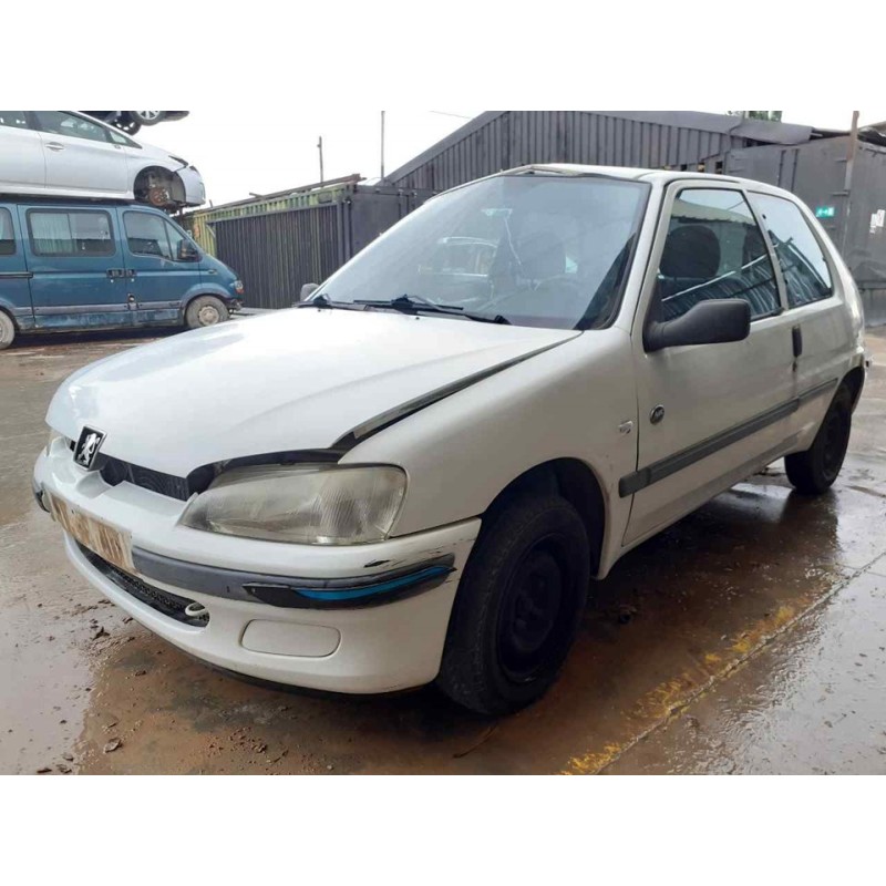 peugeot 106 (s2) del año 2000