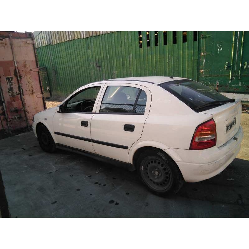 opel astra g berlina del año 2002