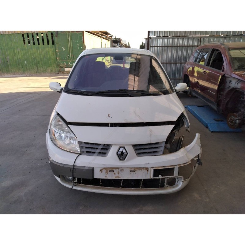 renault scenic ii del año 2005