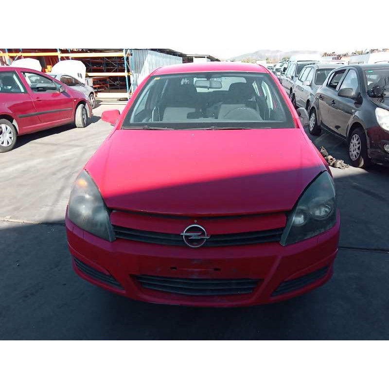 opel astra h berlina del año 2005