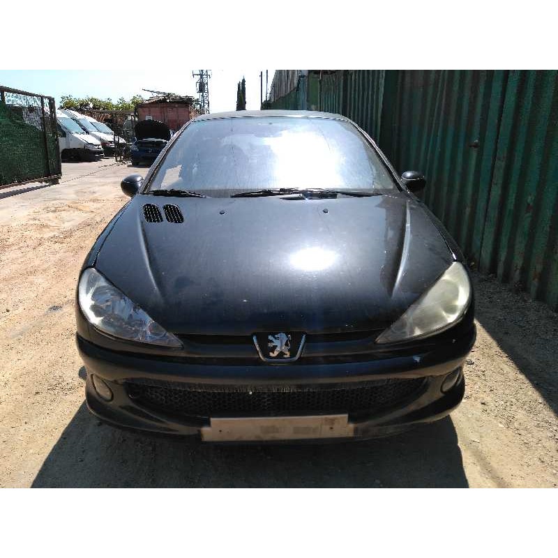 peugeot 206 berlina del año 2002