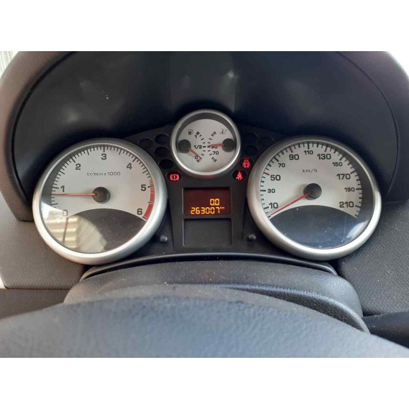 peugeot 207 del año 2007