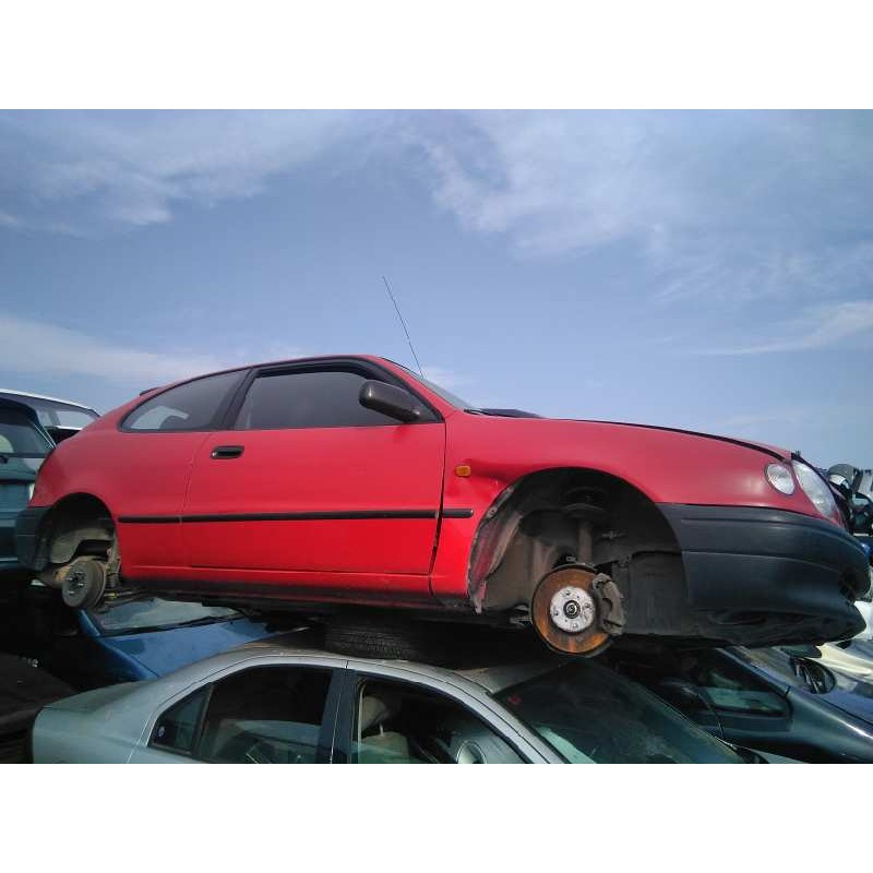 toyota corolla (e11) del año 1999