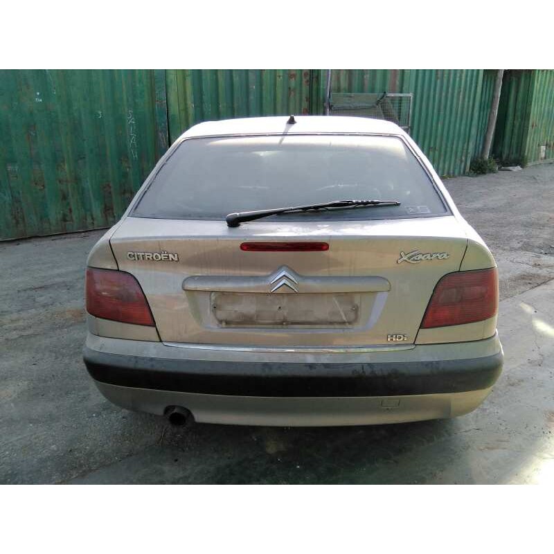 citroën xsara berlina del año 2004