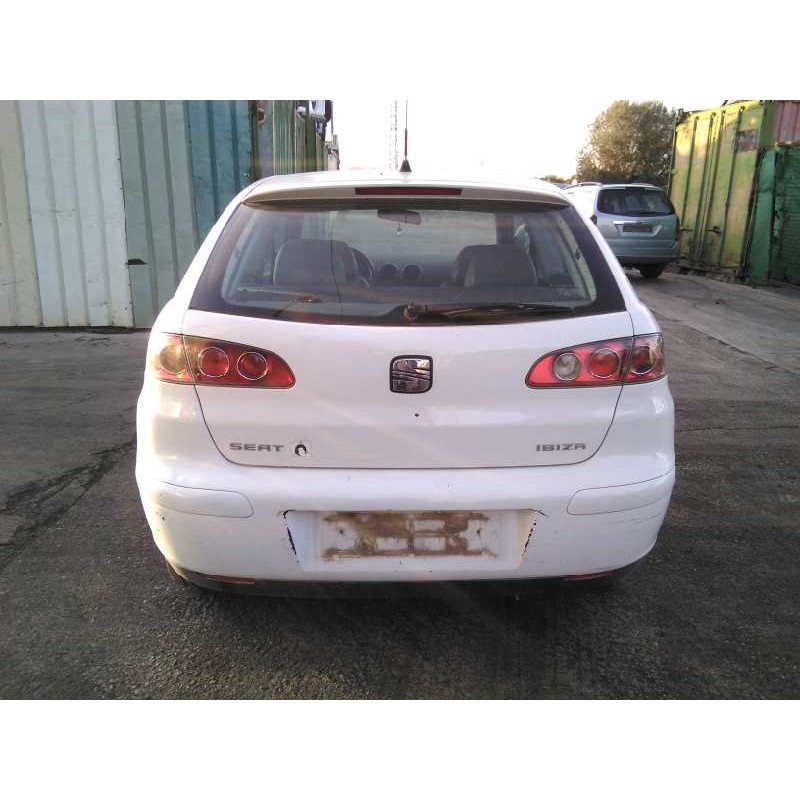 seat ibiza (6l1) del año 2002