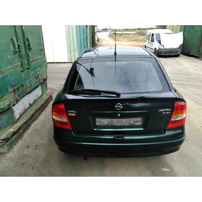 opel astra g berlina del año 1999