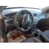 ford focus berlina (cak) del año 2001