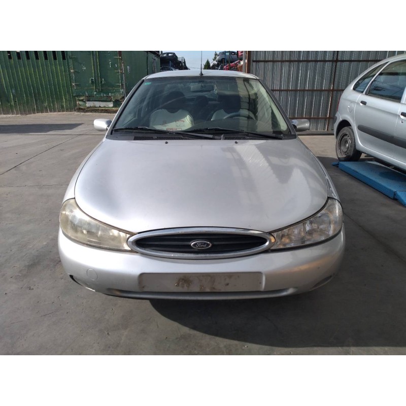 ford mondeo berlina (gd) del año 1998