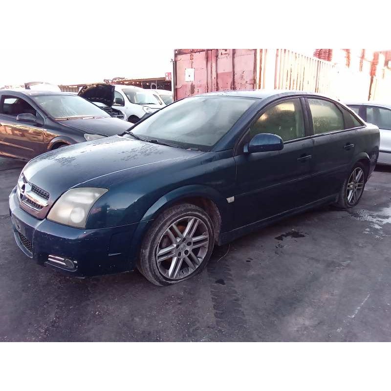 opel vectra c berlina del año 2005