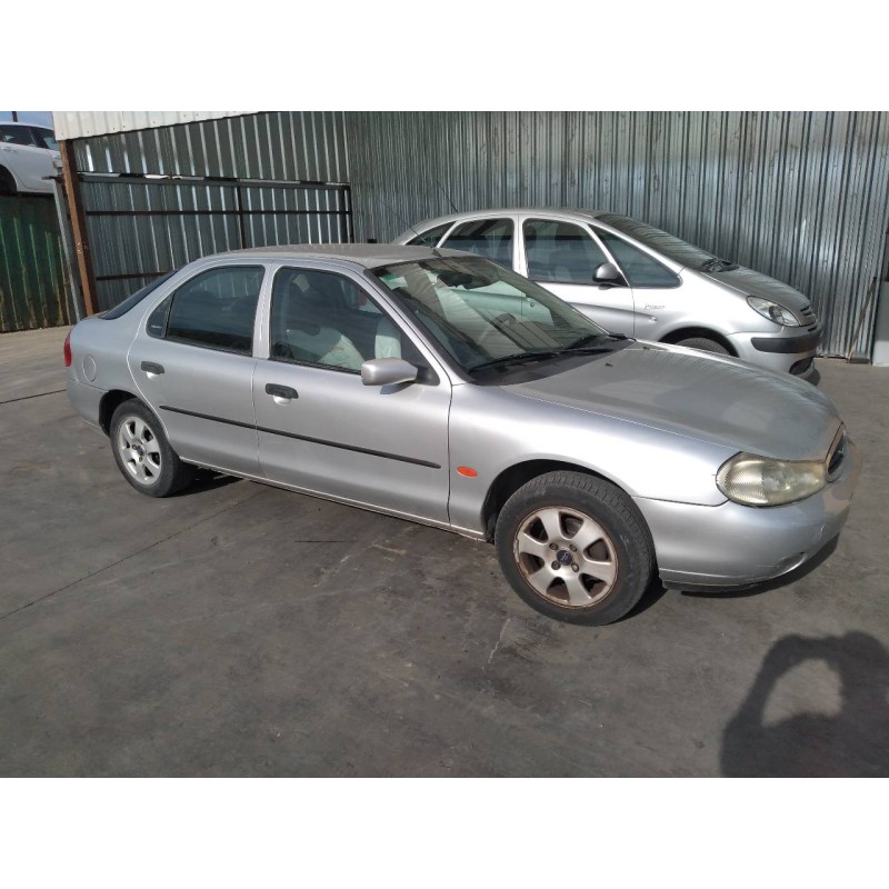 ford mondeo berlina (gd) del año 1998