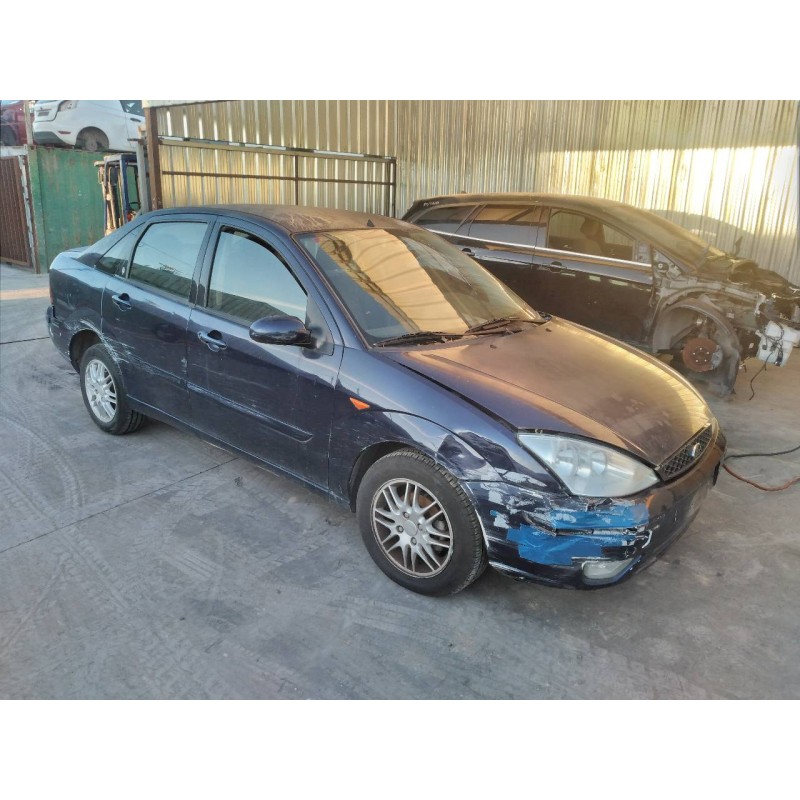 ford focus berlina (cak) del año 2001