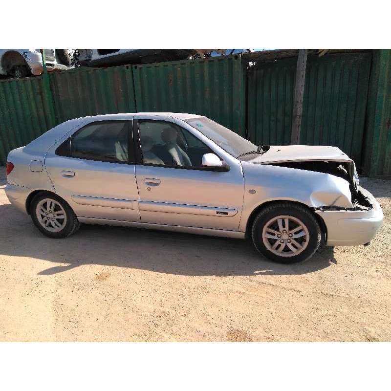 citroën xsara berlina del año 2002
