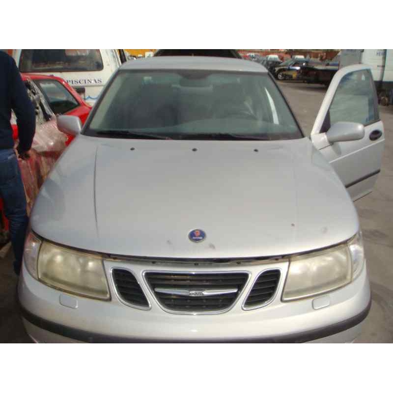 saab 9-5 berlina del año 2002