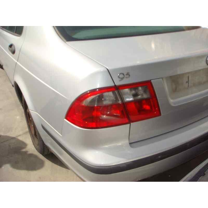 saab 9-5 berlina del año 2002