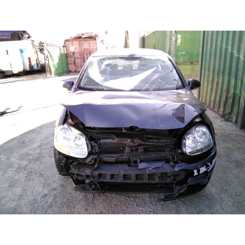 volkswagen golf v berlina (1k1) del año 2006