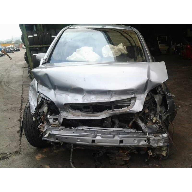 opel zafira a del año 2004