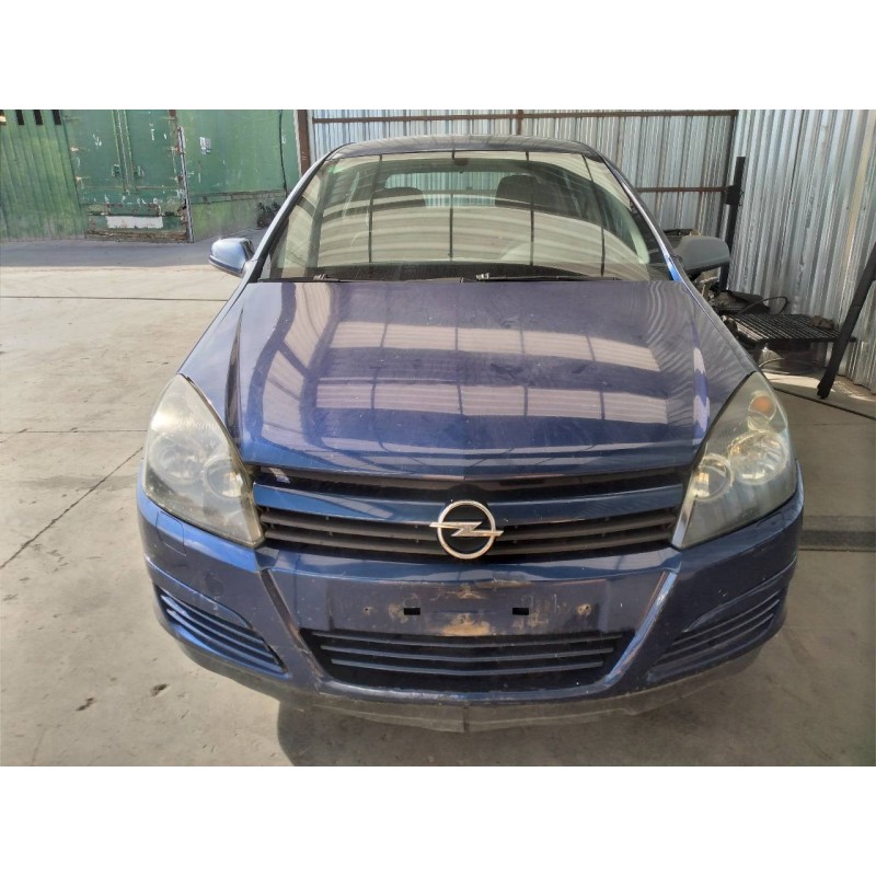 opel astra h berlina del año 2004