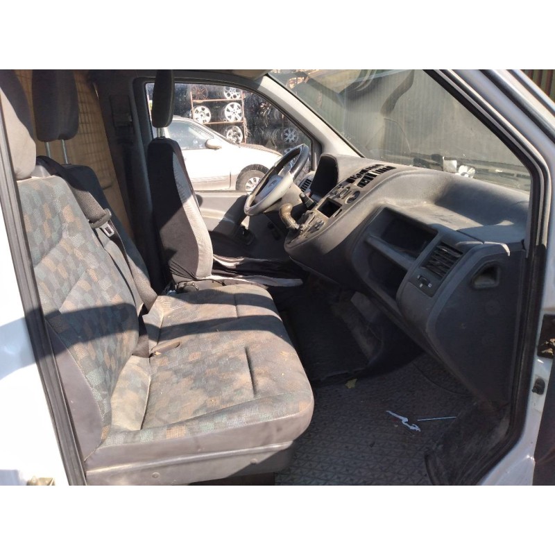mercedes-benz vito (w638) caja cerrada del año 2002