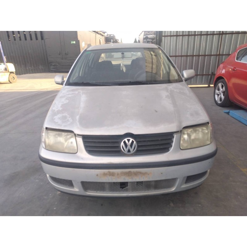 volkswagen polo berlina (6n2) del año 2000