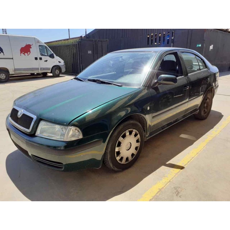 skoda octavia berlina (1u2) del año 2003