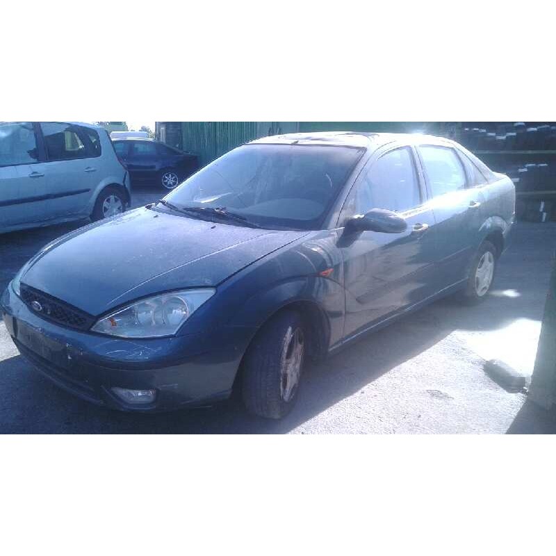 ford focus berlina (cak) del año 2001