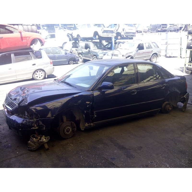 audi a4 berlina (b5) del año 2000