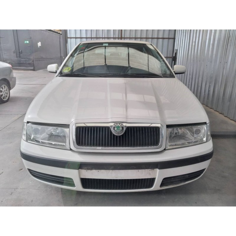 skoda octavia berlina (1u2) del año 2008