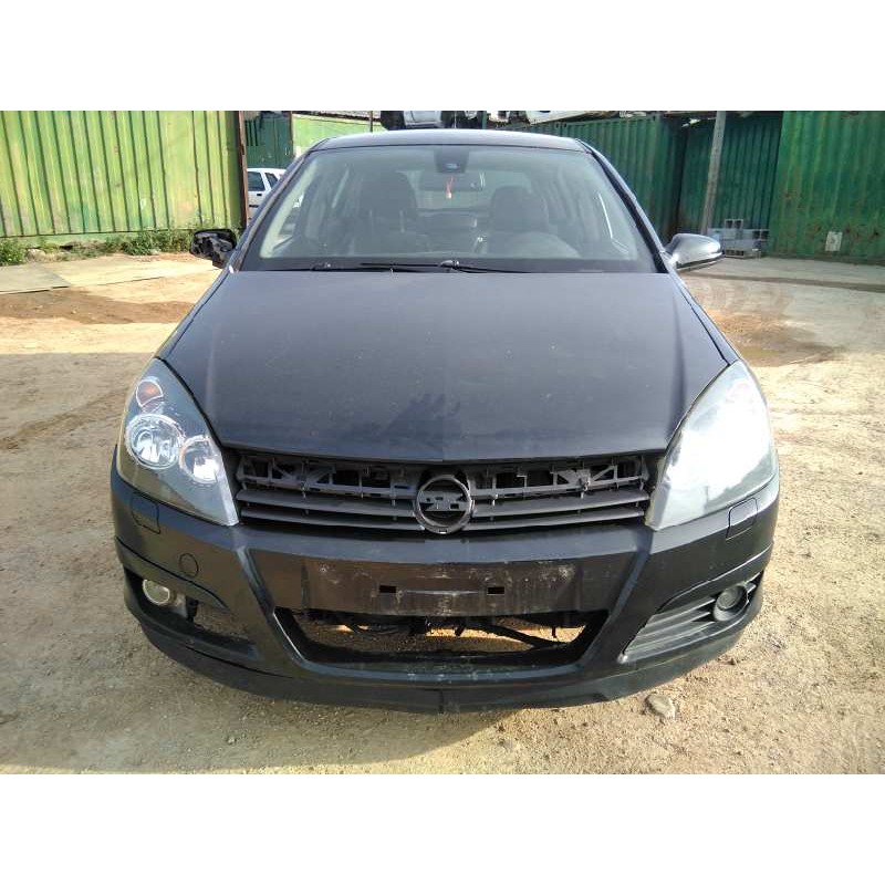 opel astra h berlina del año 2004