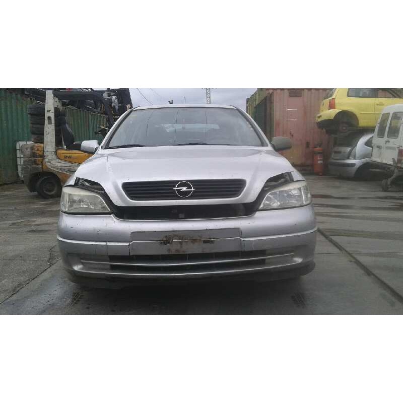 opel astra g berlina del año 1999