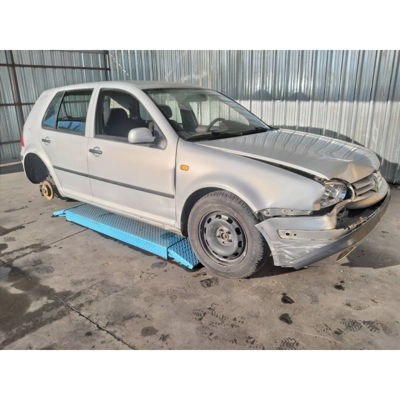 volkswagen golf iv berlina (1j1) del año 1999
