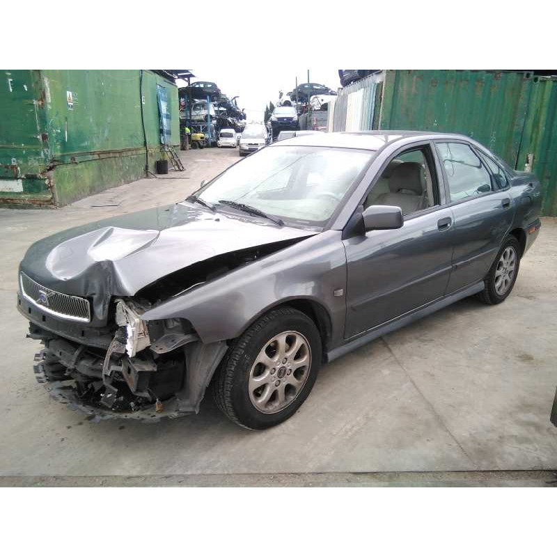 volvo s40 berlina del año 2002