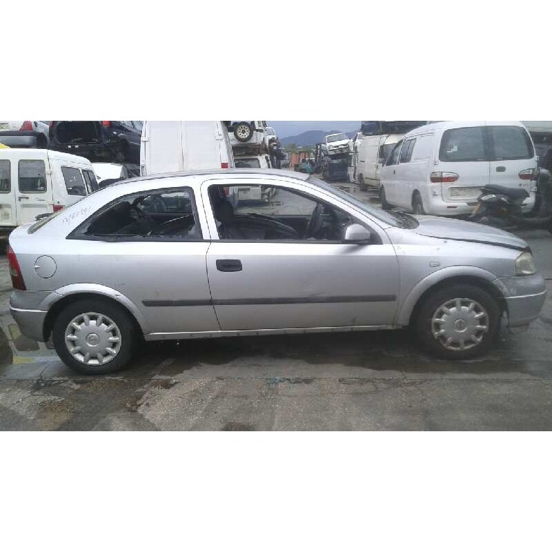 opel astra g berlina del año 1999