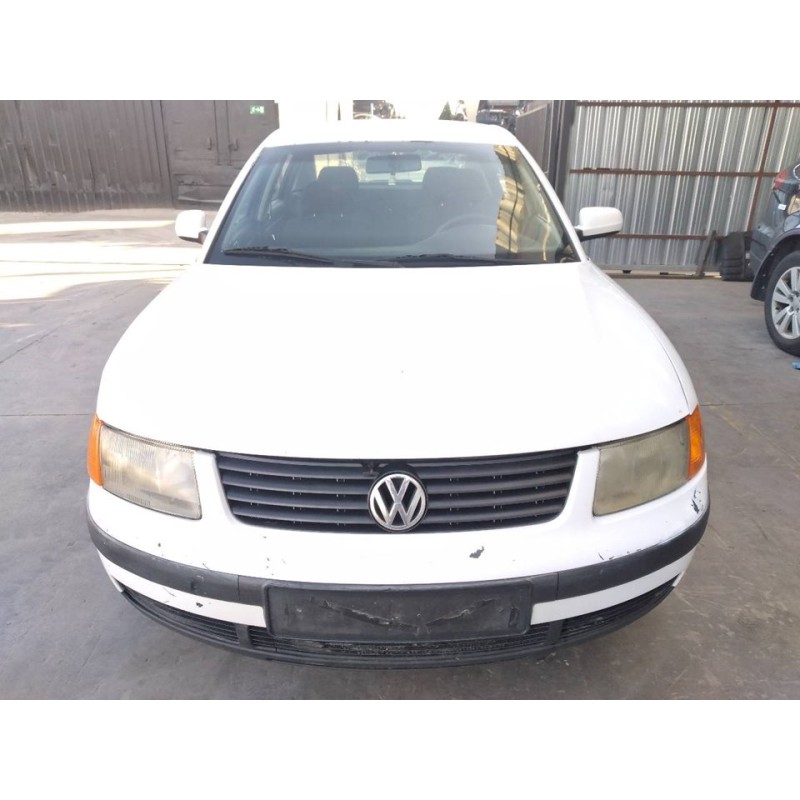 volkswagen passat berlina (3b2) del año 1997