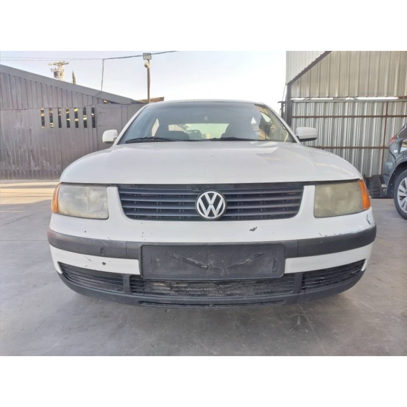 volkswagen passat berlina (3b2) del año 1997