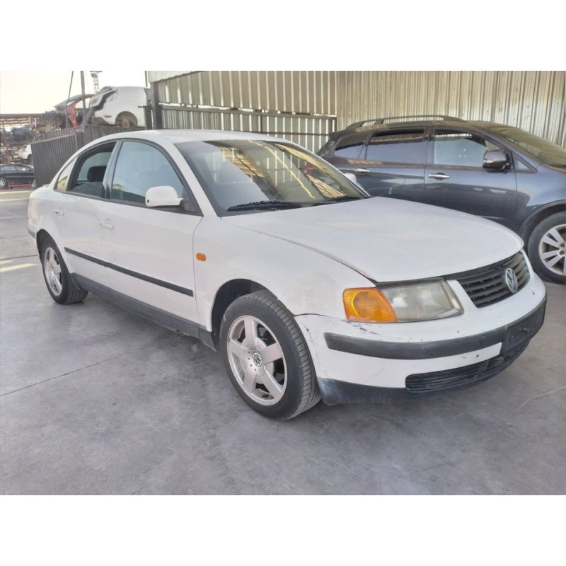 volkswagen passat berlina (3b2) del año 1997