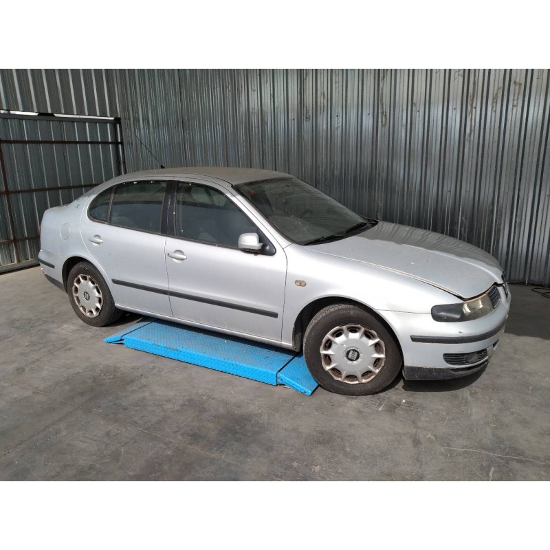 seat toledo (1m2) del año 1999