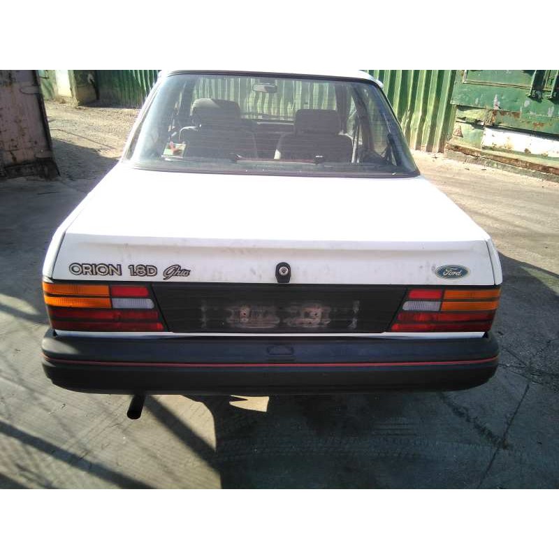 ford orion del año 1989